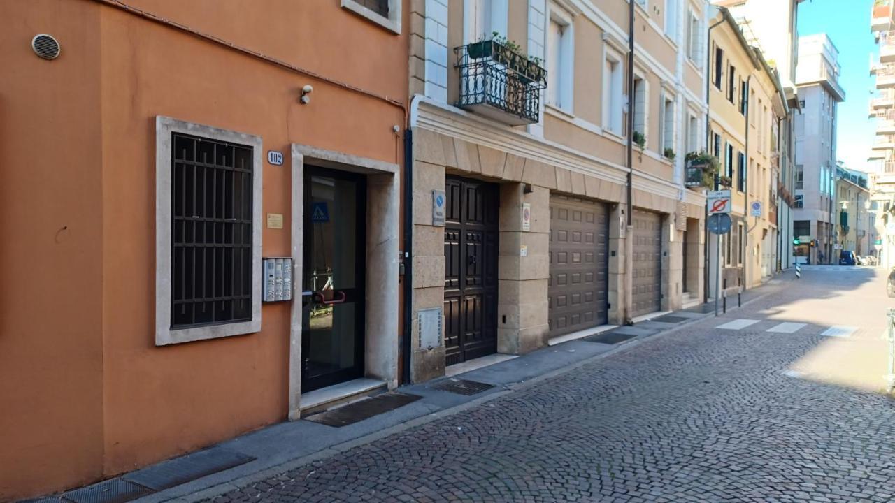 Apartament Al Teatro Padwa Pokój zdjęcie